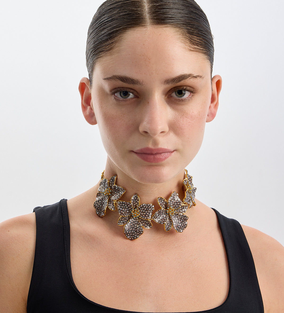 ORCHIDS BLOOM CHOKER