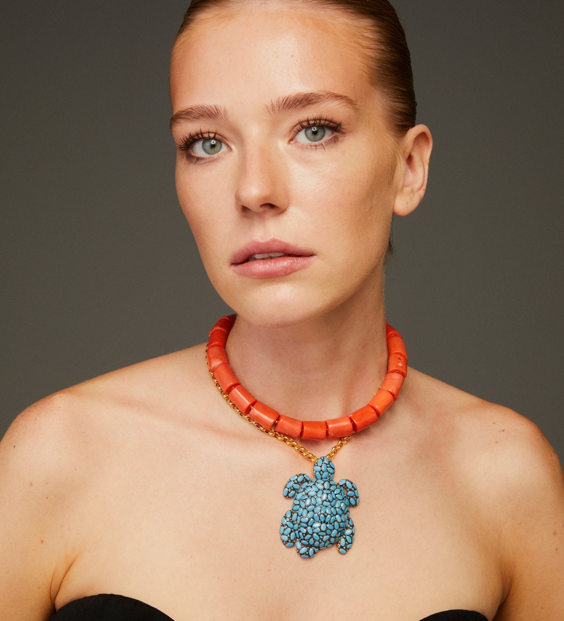 TARTARUGA CORAL KOLYE
